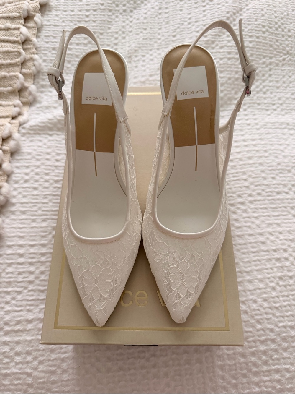 Yami Heels Dolce Vita Ivory Lace Pointed Slingback Pumps